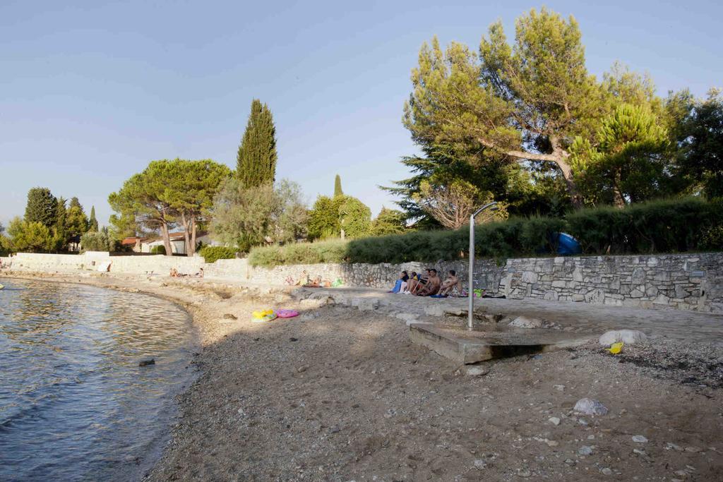 Holiday Home Dajla 35 Novigrad Istria Esterno foto